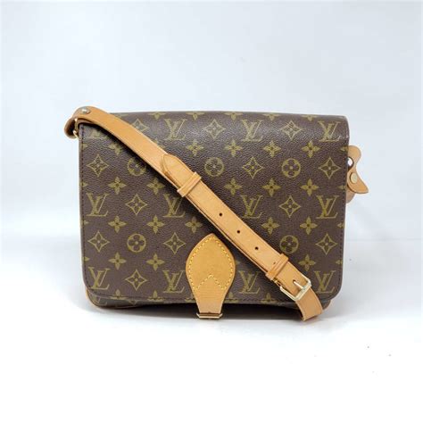 louis vuitton handbags under 1000